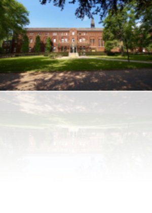Klinikgebäude im Park